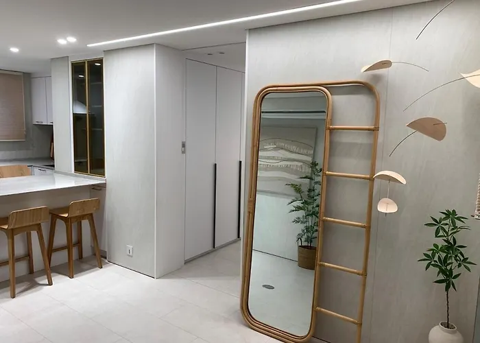 Hongs House 2 5br 4ba Near Station Myeongdong Itaewon * 首爾
