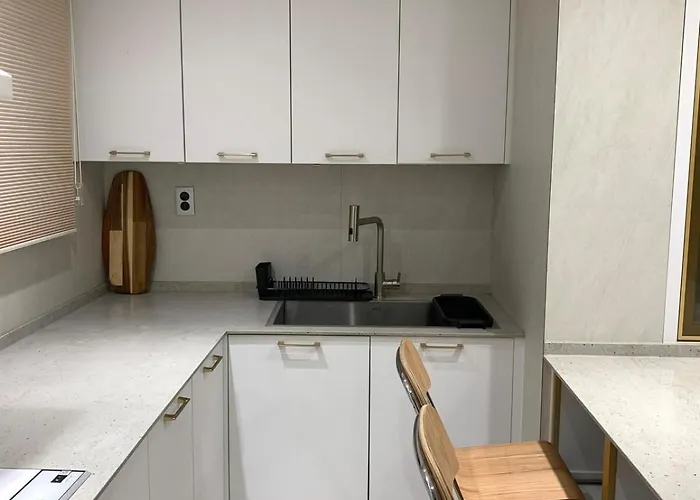 別墅 Hongs House 2 5br 4ba Near Station Myeongdong Itaewon 首爾
