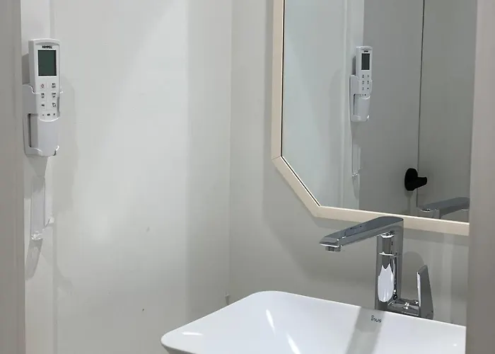 別墅 Hongs House 2 5br 4ba Near Station Myeongdong Itaewon *