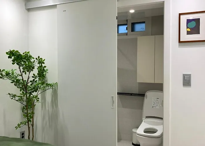 Hongs House 2 5br 4ba Near Station Myeongdong Itaewon 首爾