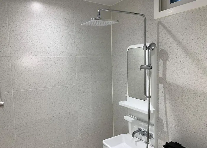 別墅 Hongs House 2 5br 4ba Near Station Myeongdong Itaewon 首爾