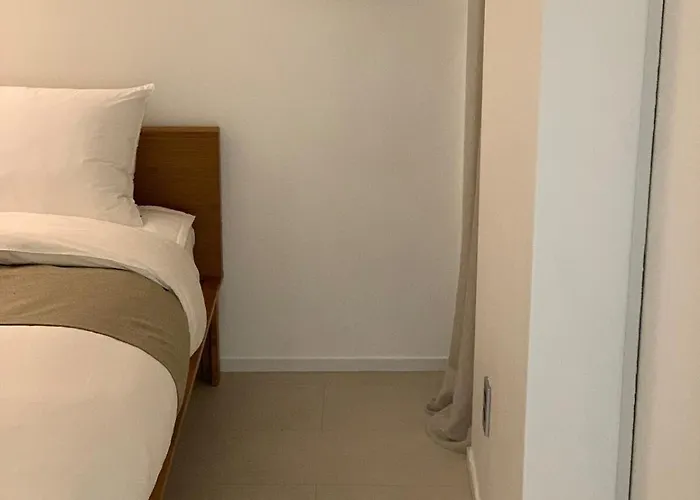 別墅 Hongs House 2 5br 4ba Near Station Myeongdong Itaewon *